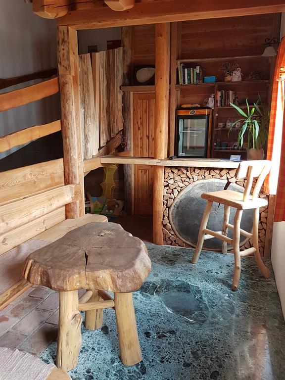 Osada Havranu Hotel Hnanice  Bagian luar foto